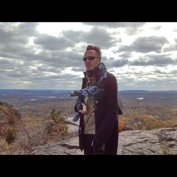 Meet your Posher, Christopher - Picture 9 of 15